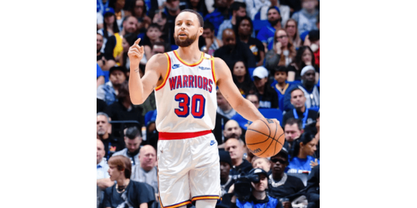 La maglia di Curry in cima alla classifica delle vendite, i Knicks dominano il mercato del merchandising